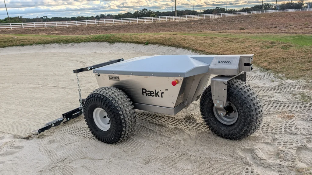 Raekr Sand Bunker Raking Robot